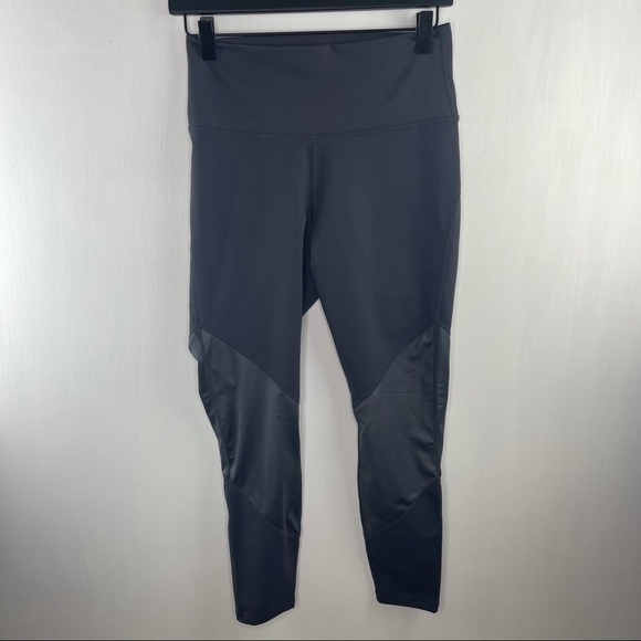 Fabletics Kate Hudson Girl Almighty Grey Legging M - Picture 2 of 8